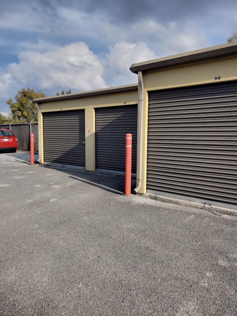 IncaAztec Self Storage- Park Drive Up Units